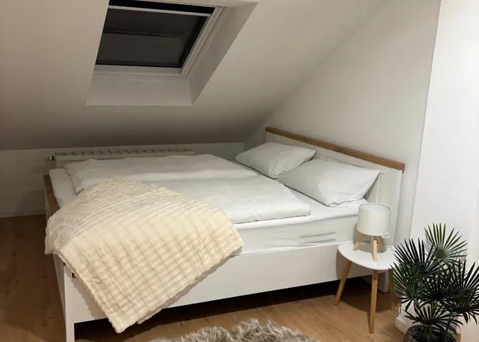 Stilvolle Zum Wohlfuehlen- Zentral Und Ruhig